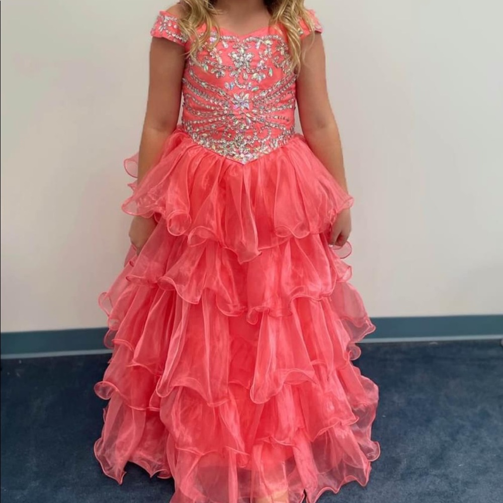 Girls size 12 pageant dress